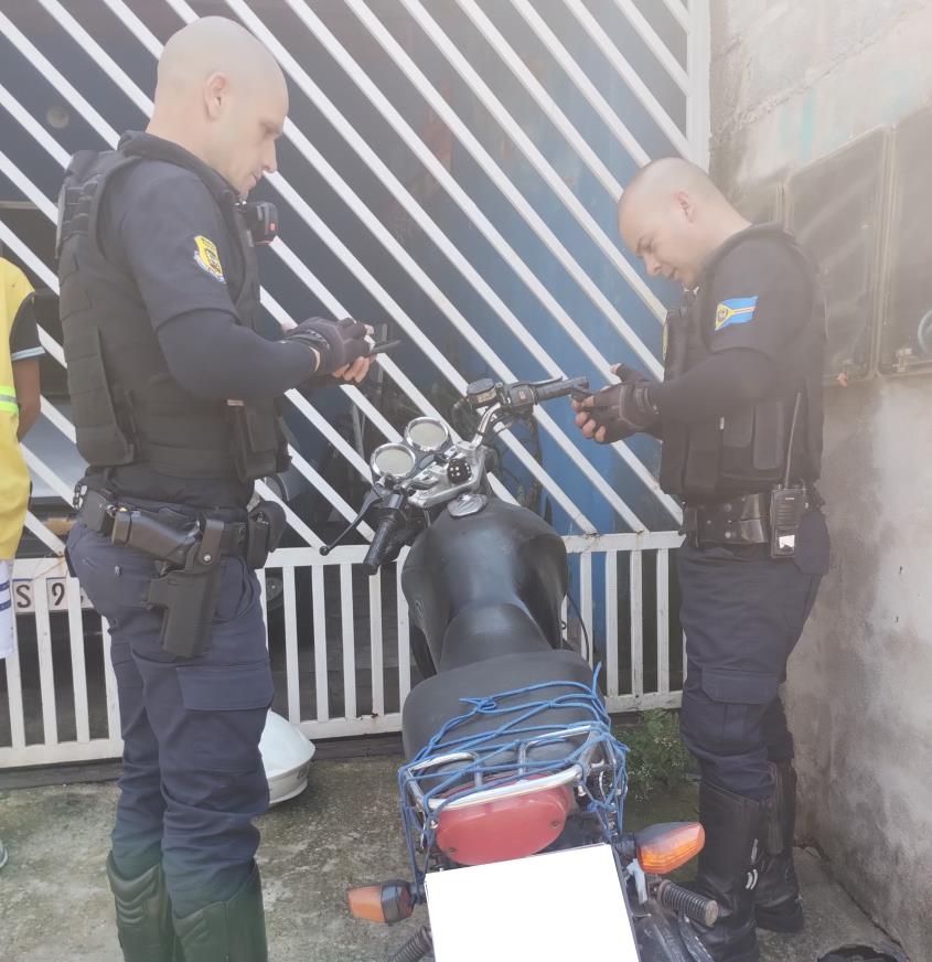 GCM prende homem por adulteração de sinal identificador de veículo no Jardim Morumbi