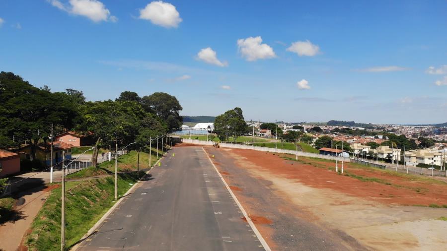 Carnaval 2023 - Lâmpadas de LED são instaladas no Posto de Monta