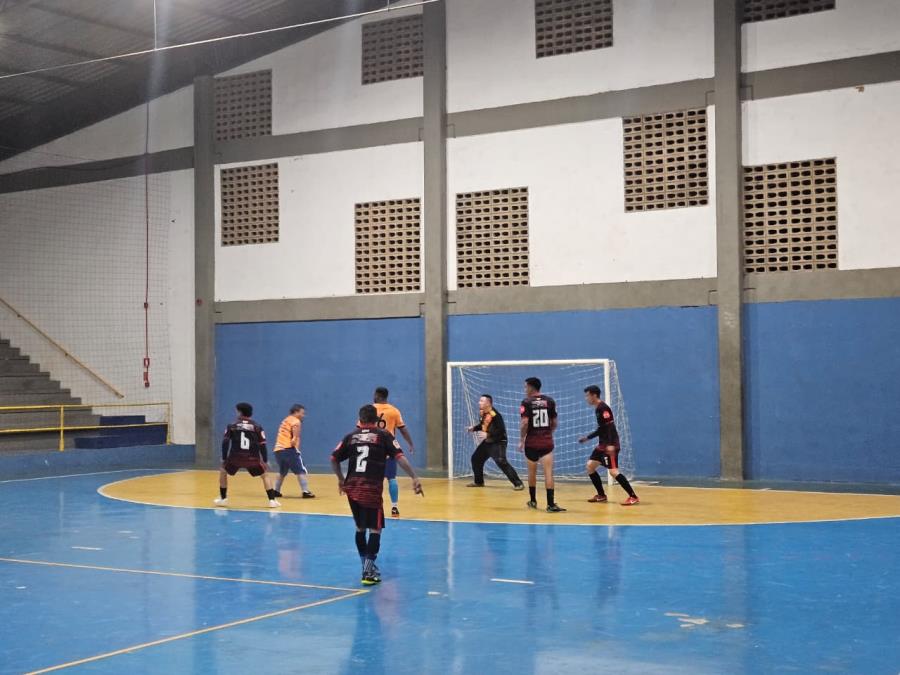 Semana começa com a disputa da quarta rodada do 39.º Torneio dos Trabalhadores de Futsal em Bragança Paulista