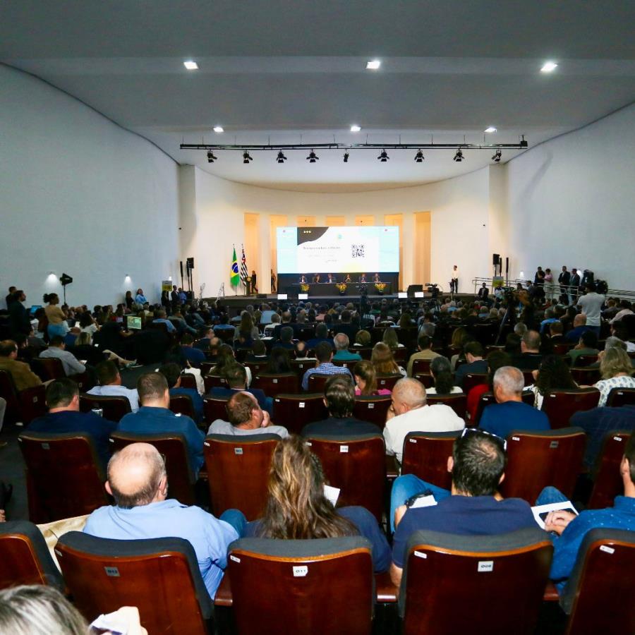 Bragança Paulista participa de reunião de Conselho da URAE-1 que debate novo contrato com a Sabesp
