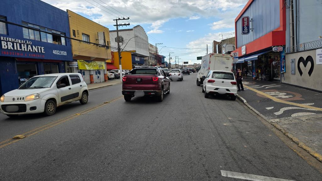 Avenida Antônio Pires Pimentel terá faixa reversível a partir do dia 29/12