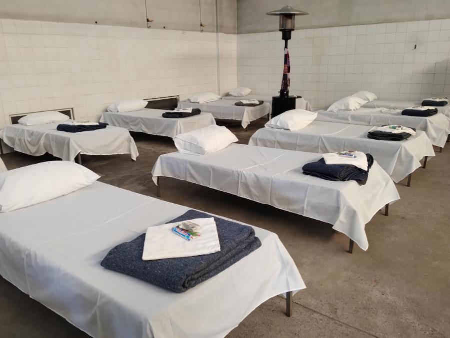 Casa de Passagem oferece abrigo e atendimento a pessoas em situação de rua neste inverno