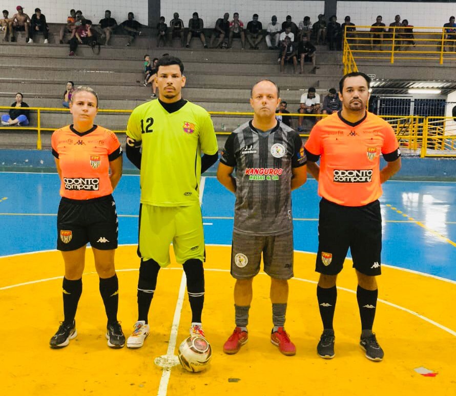 Copa Bragança de Futsal leva bom público ao Ginásio Rubens Batazza