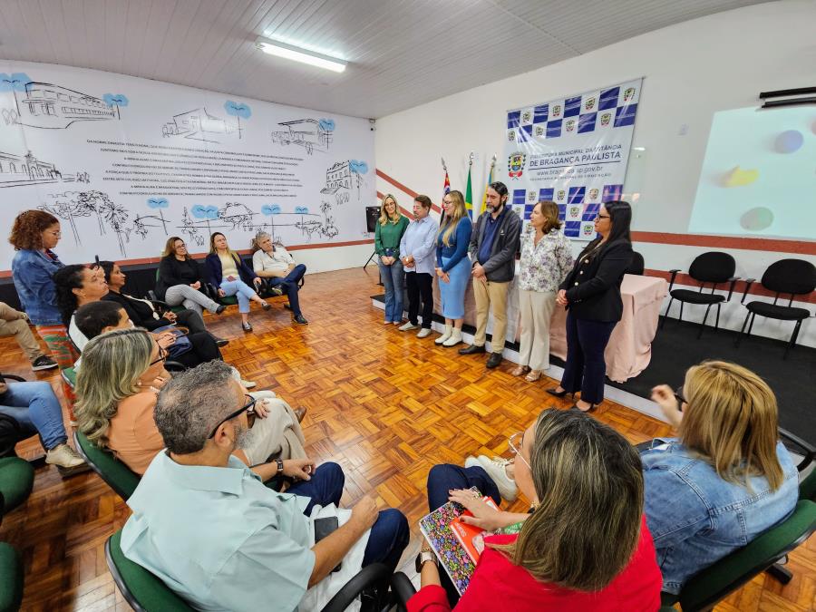 Dia do Orgulho Autista é celebrado em Bragança Paulista