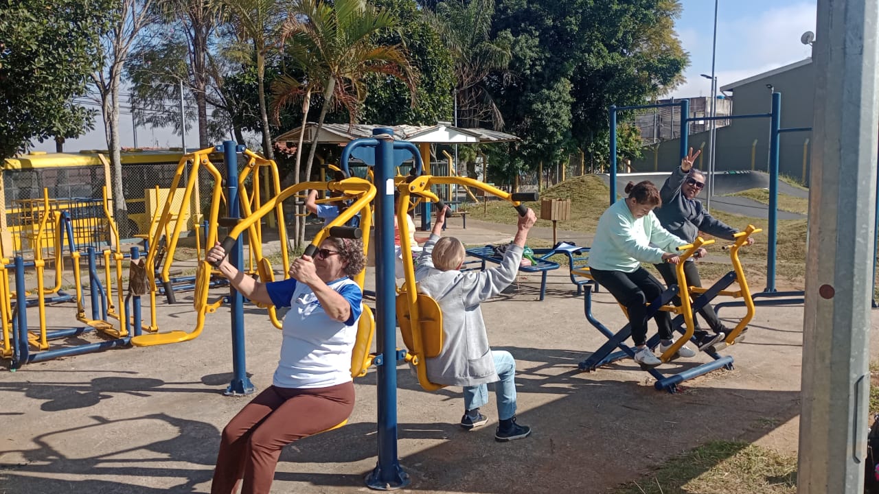 Mais de 70 academias ao ar livre estão espalhadas pelo município