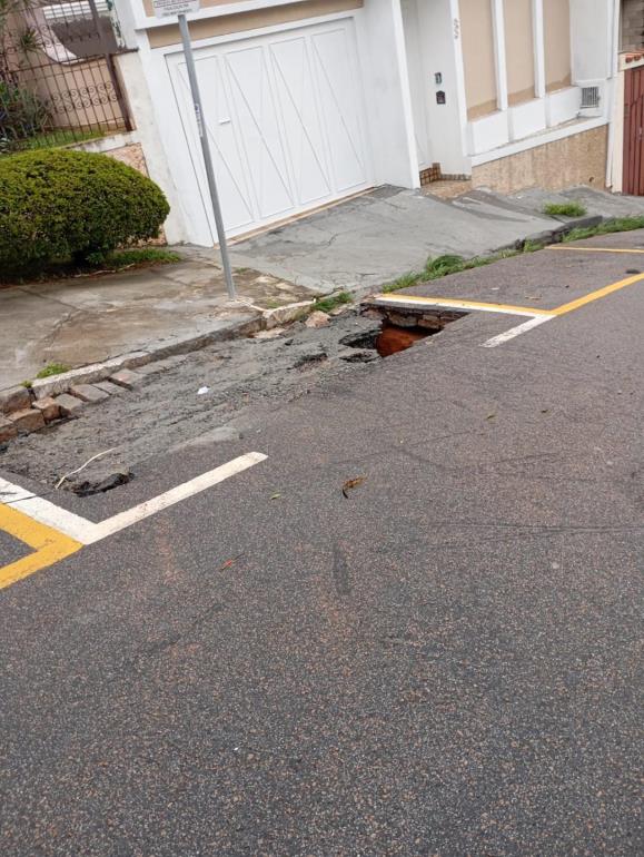 Decreto suspende temporariamente intervenções em vias públicas