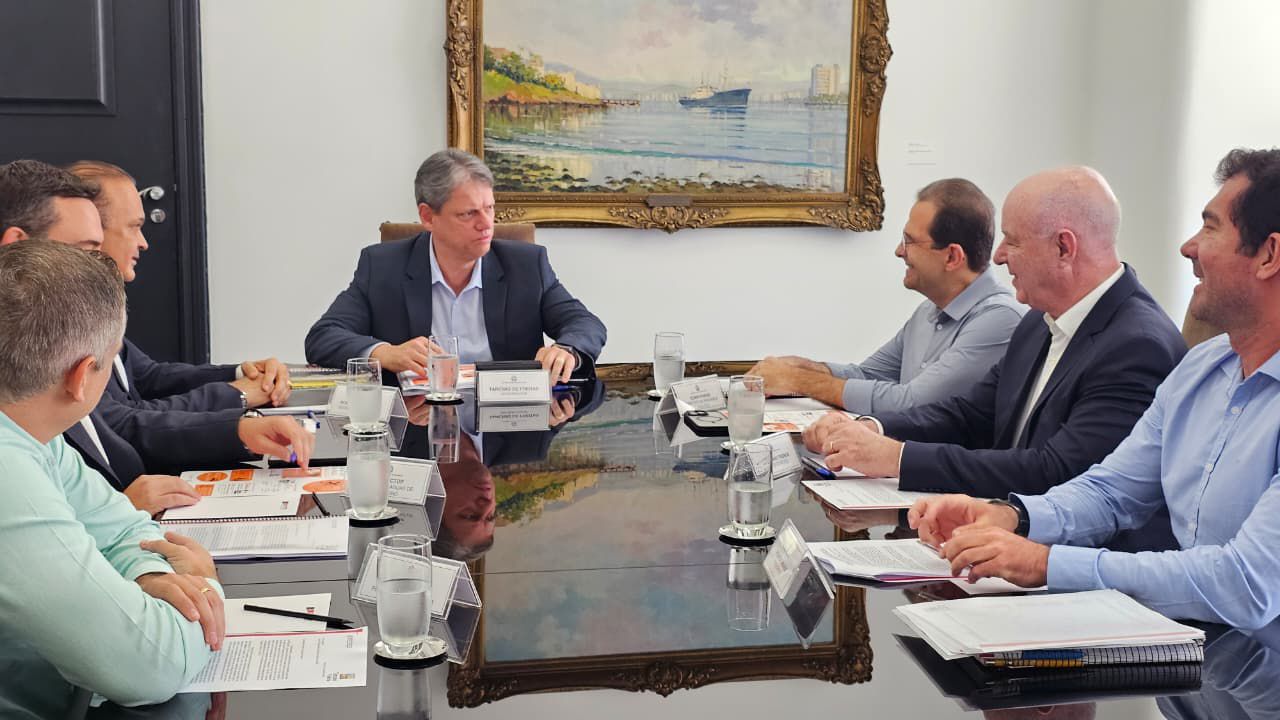 Reunião da APRECESP com o governador garante nova vitória para as Estâncias Turísticas