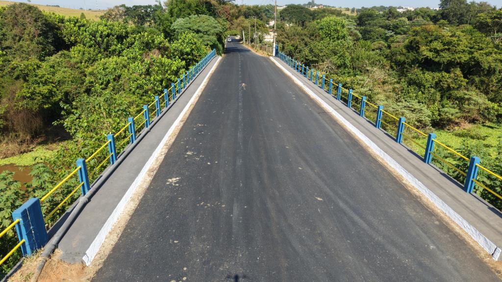 Pavimentação em estradas rurais avançam e garantem mais segurança e mobilidade