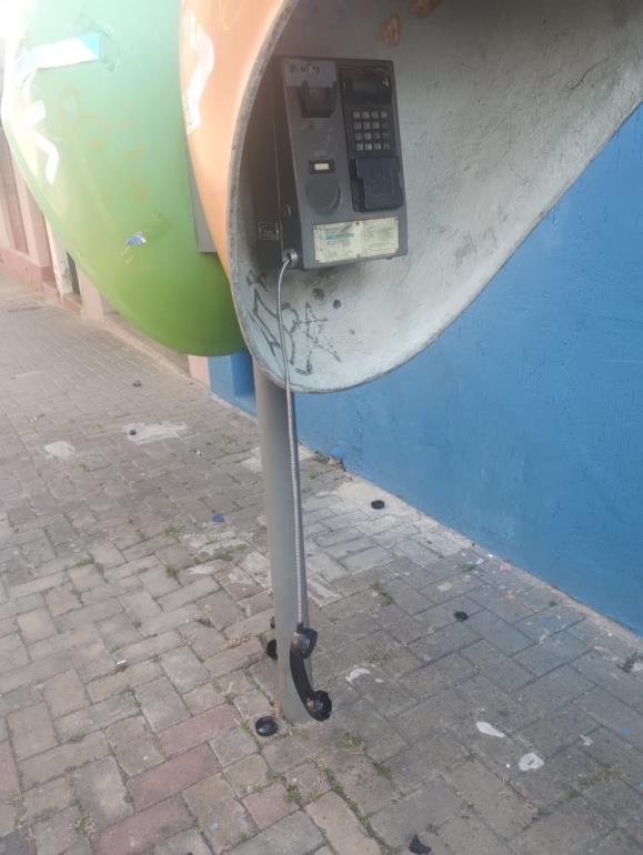 GCM detém indivíduo após dano a telefone público no Calçadão