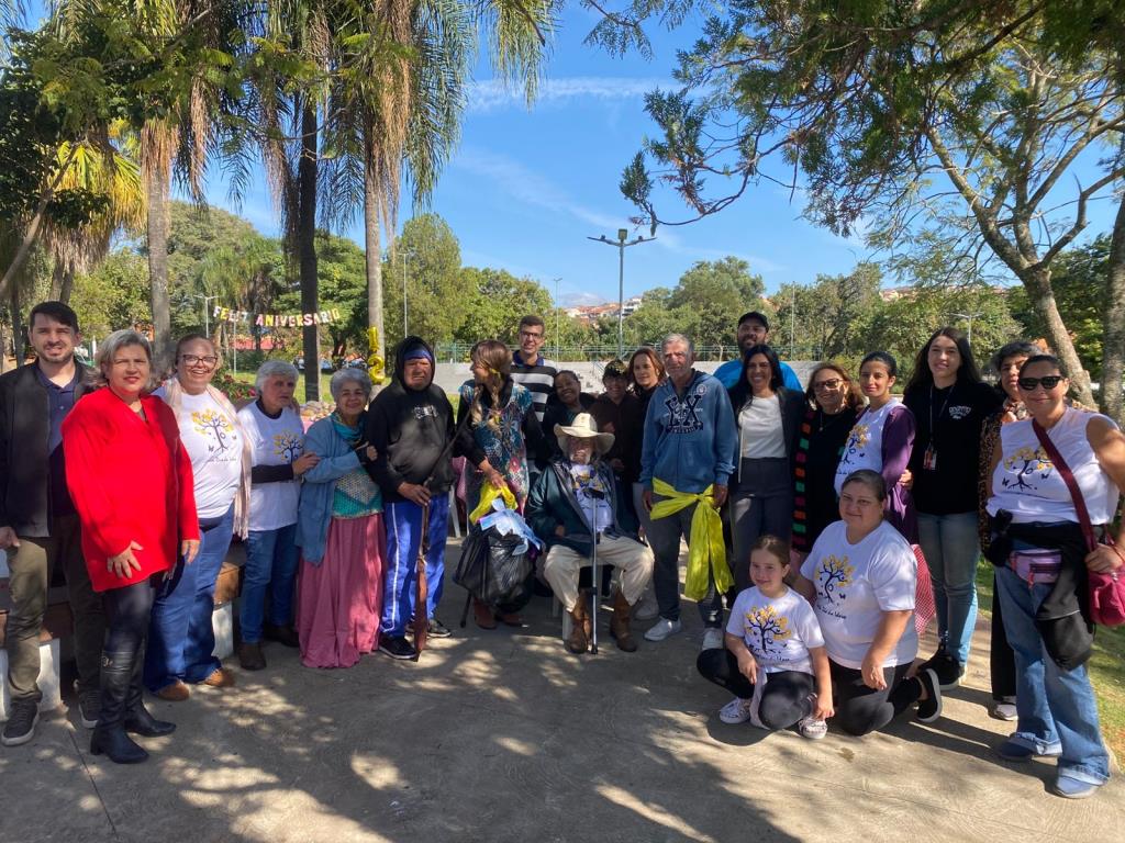 Centro Dia do Idoso comemora 12 anos de funcionamento com festa na Praça Coronel Jacintho Osório