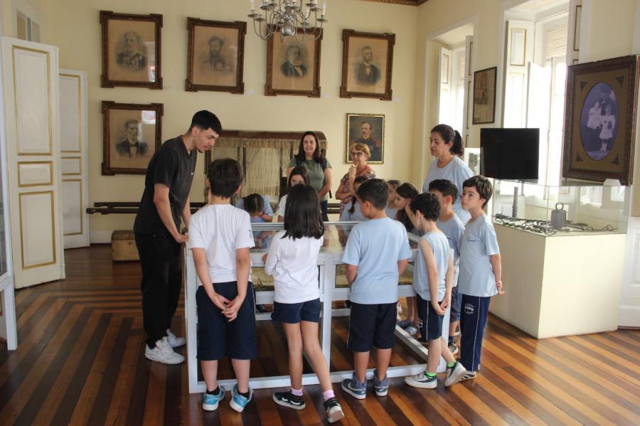 Visitas escolares reforçam importância cultural e turística do Museu Municipal Oswaldo Russomano