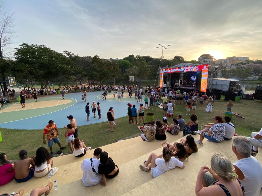 Lago do Taboão recebe neste domingo evento de luta livre na areia