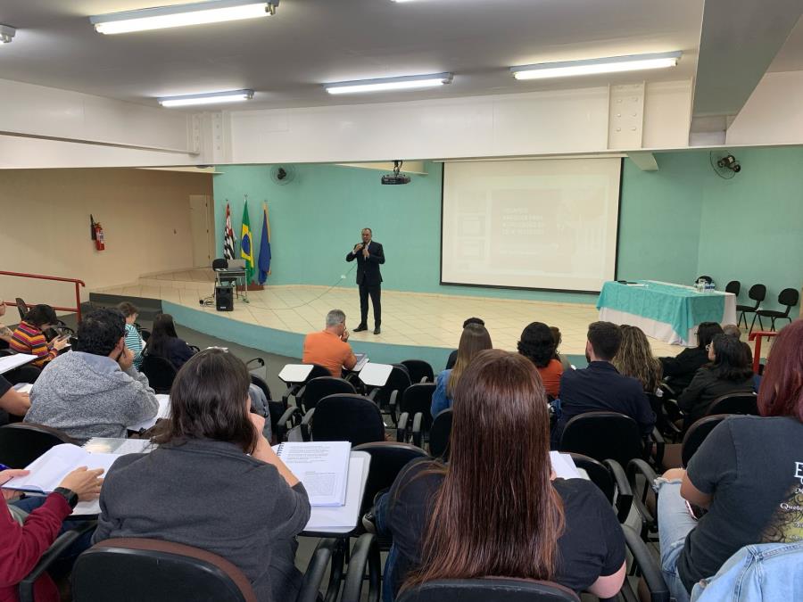 Servidores municipais de Bragança Paulista realizam curso sobre a lei de licitações