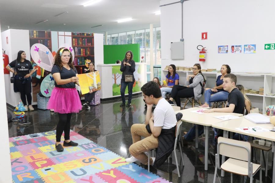Alunos da Escola José Nantala Badue visitam o Centro Cultural Prefeito Jesus Adib Abi Chedid em Bragança Paulista