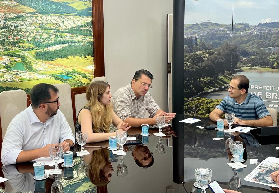 Reunião com governo estadual define novas medidas para duplicação da SP 008 e outras rodovias de Bragança