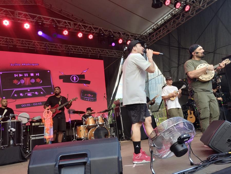 Show do Jeito Moleque marcou comemoração dos 261 anos de Bragança Paulista