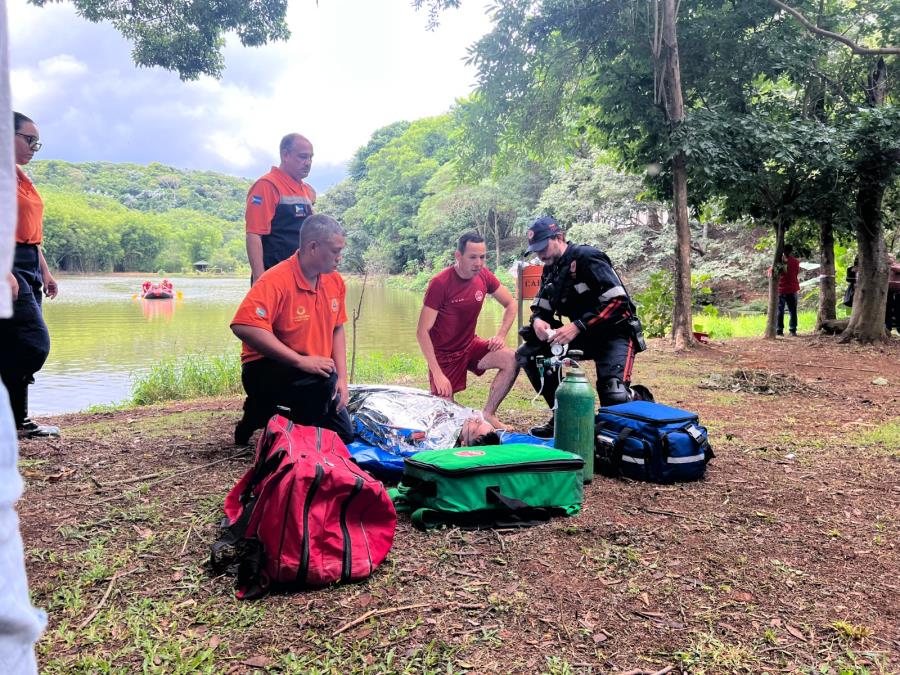 Prefeitura realiza simulado de atendimento a inundações e afogamentos junto com Defesa Civil, Corpo de Bombeiros e SAMU