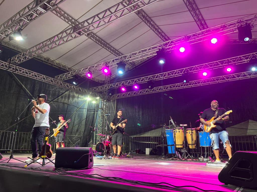 Talentos regionais agitam a Arena do Lago em prévia do Festival de Verão 2026 em Bragança Paulista