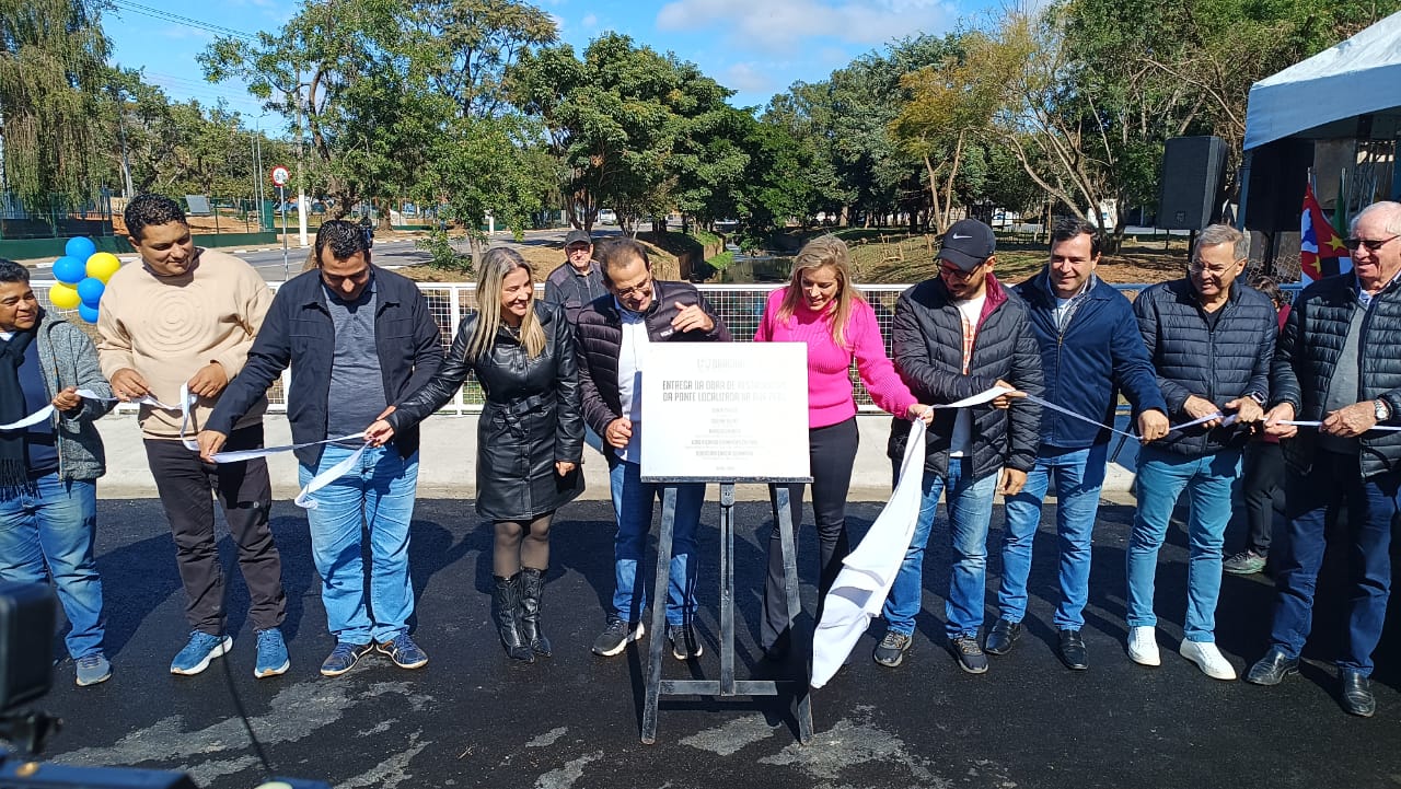 Ponte da Rua Peru é reaberta para o tráfego de veículos