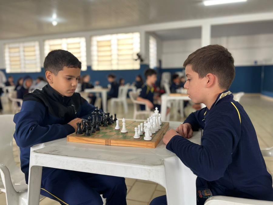 Alunos da Rede Municipal de Ensino participam do 2º Campeonato de Xadrez em Bragança Paulista