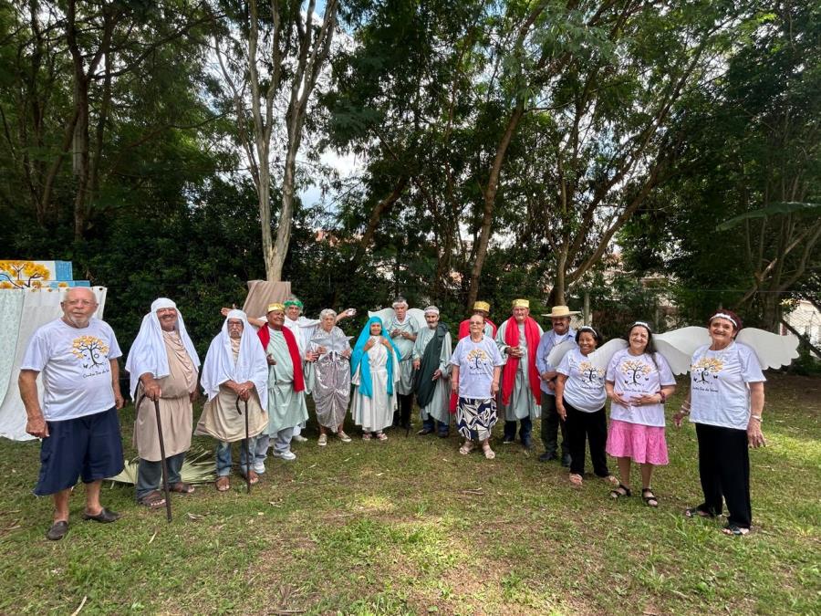 Almoço de Natal no CDI é marcado por alegria e emoções