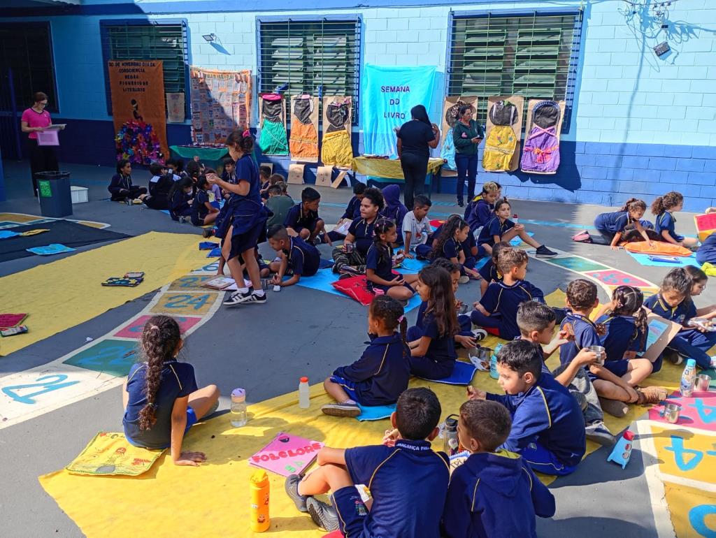 Escolas Municipais de Bragança Paulista celebram o Mês da Consciência Negra com atividades e formação antirracista