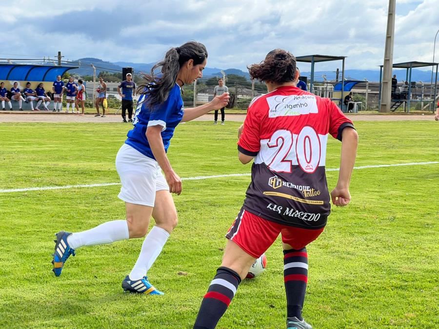 Arsenal Atibaia é campeão do Festival Feminino de Futebol de Campo de Bragança Paulista