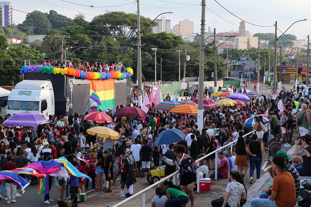 Mês da diversidade LGBTQIAPN+ de Bragança Paulista atrai milhares de participantes