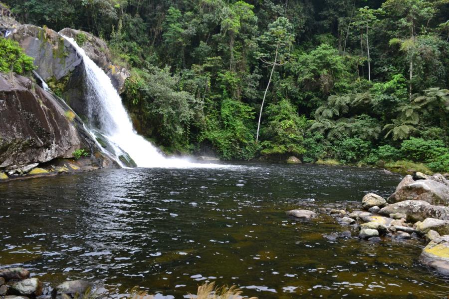 Cachoeira Rio das Minas