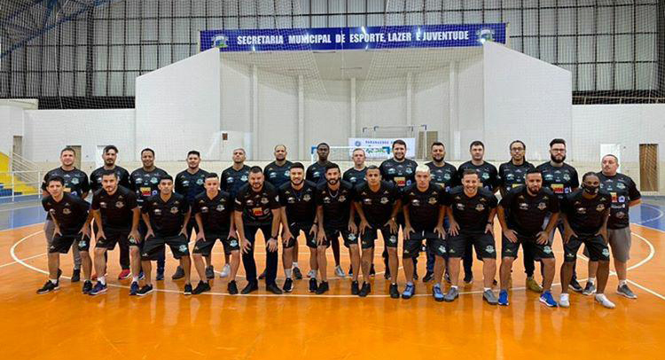 Fazenda Futsal disputa vaga na semifinal e série Prata do campeonato paranaense