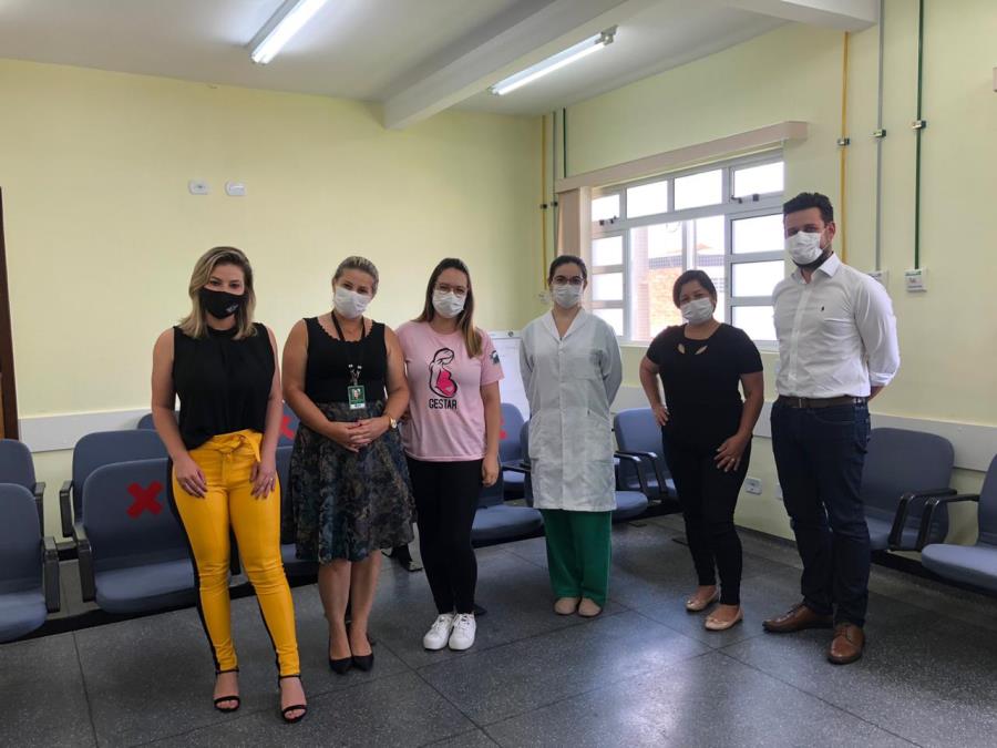 Secretaria da Mulher conhece experiências do Programa Gestar