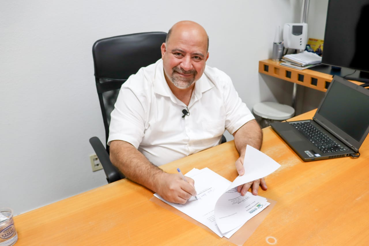 Após seis anos de congelamento, o prefeito Dr. Nassib promove a implantação dos efeitos financeiros do plano de carreira