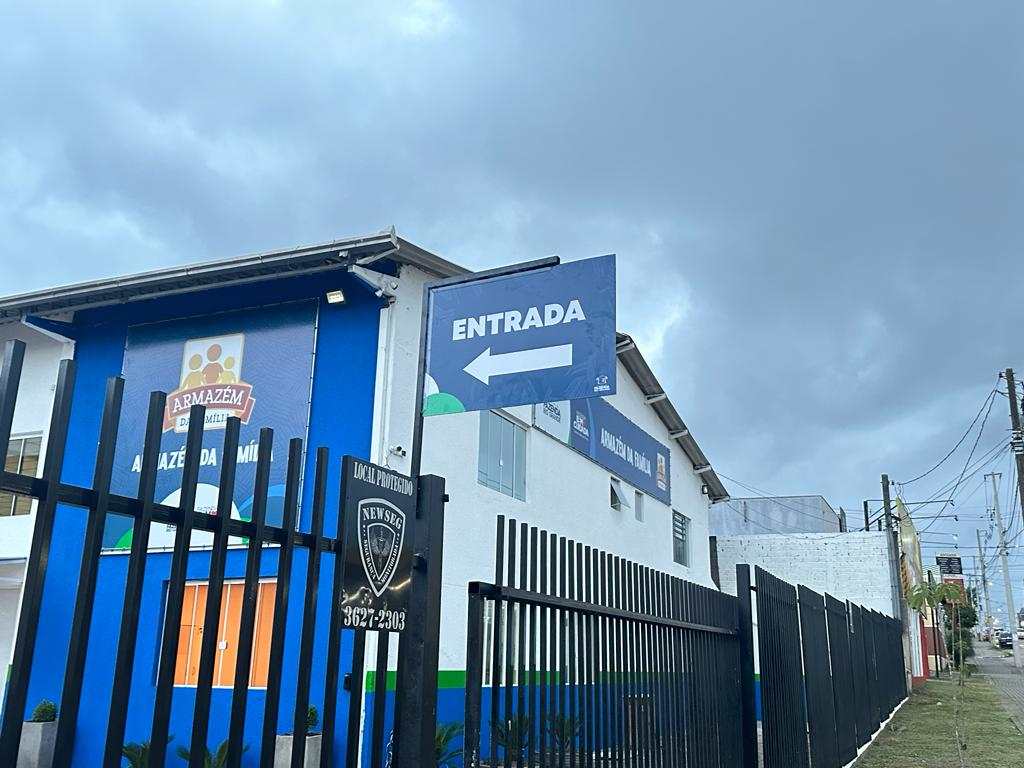 Prefeitura de Fazenda Rio Grande inaugura o novo Armazém da Família