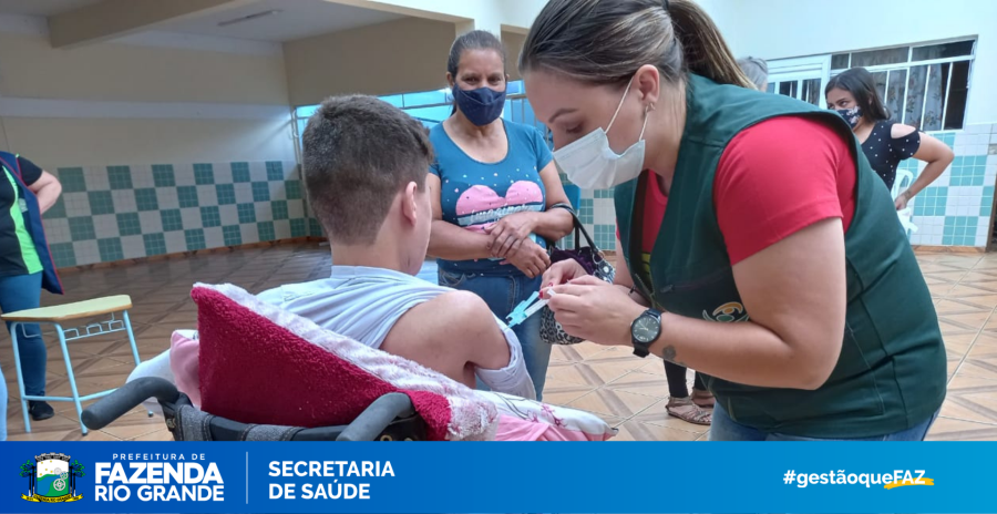 Saúde vacina público especial in loco