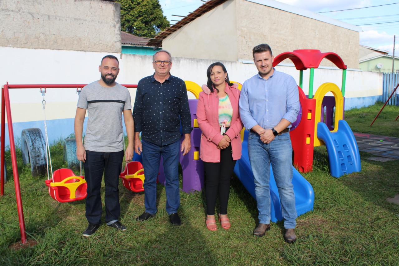 Prefeito Marco Marcondes visita obras e anuncia novos investimentos