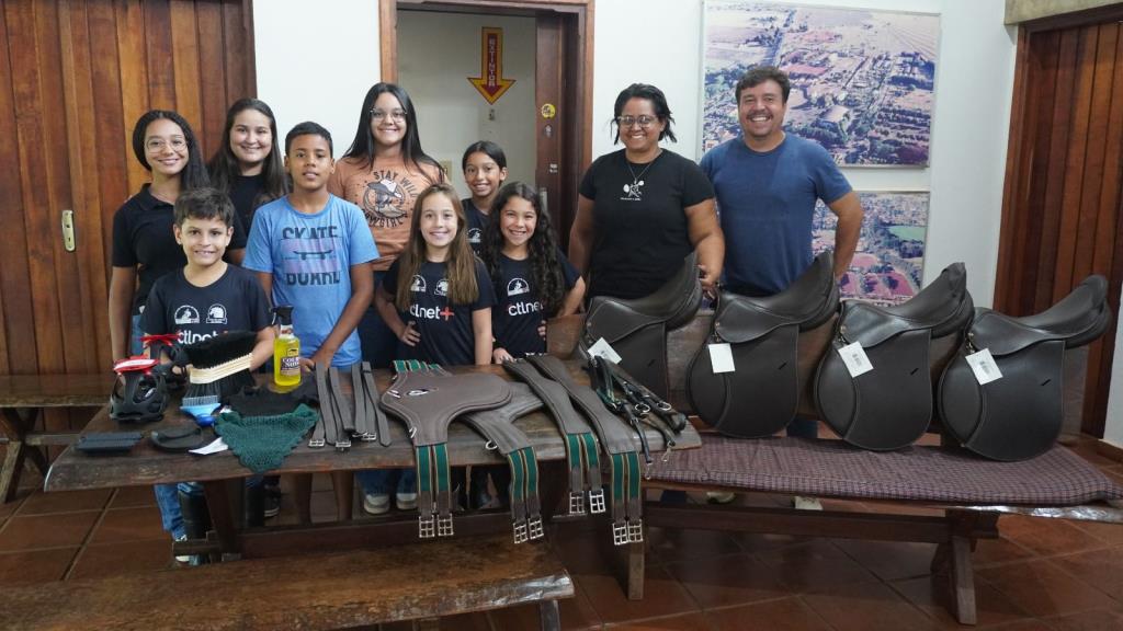 Justiça destina recursos e fortalece projeto de Equitação Educativa em Colina