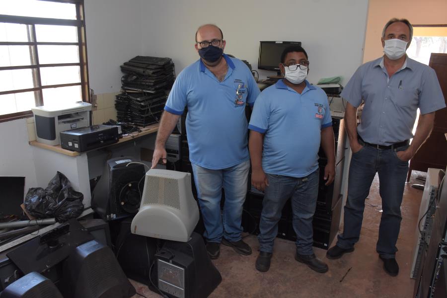 Prefeitura de Colina realiza coleta agendada de lixo eletrônico