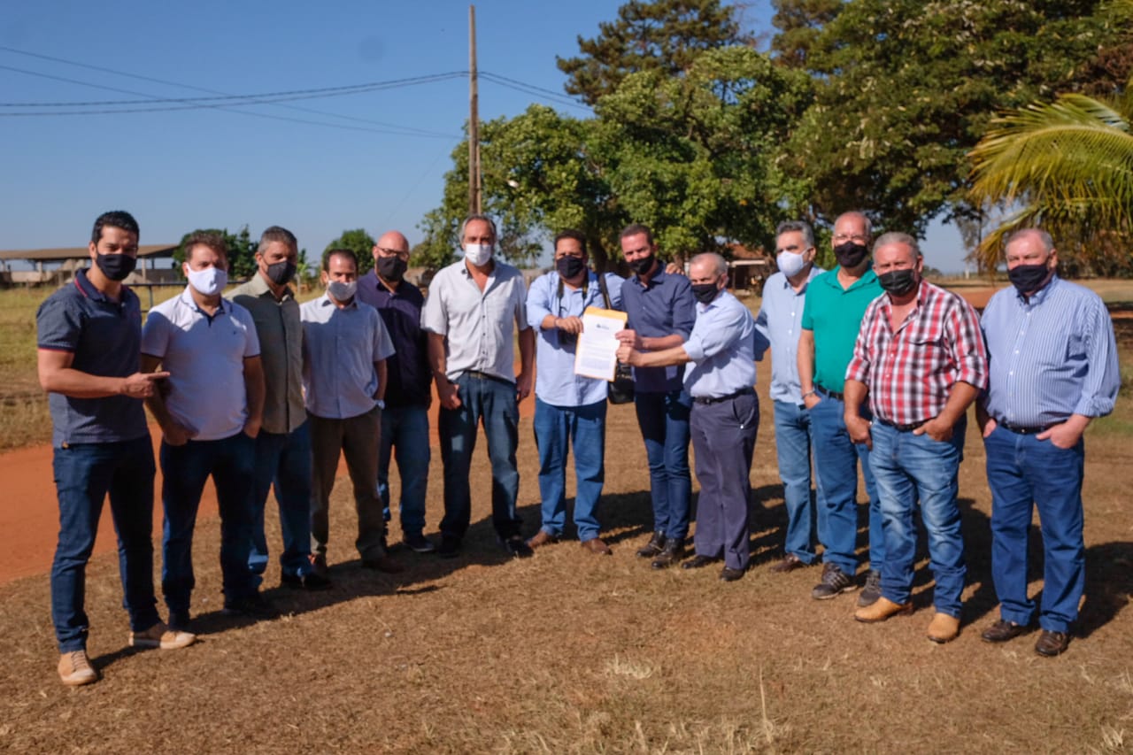 Dieb, Campanholi e vereadores acompanham visita do Secretário Itamar Borges