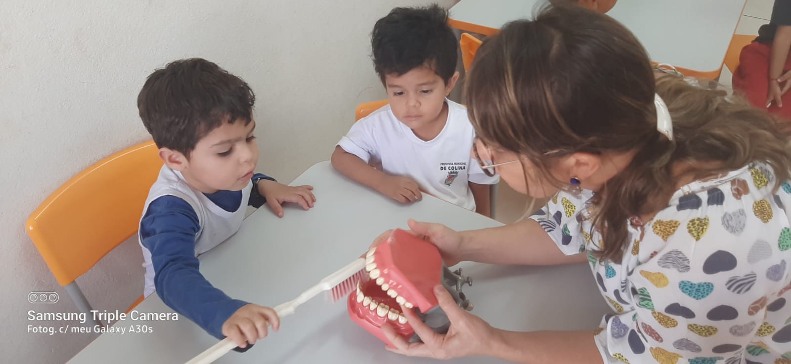Prefeitura de Colina realiza o “Projeto Saúde Bucal 2022” nas escolas municipais