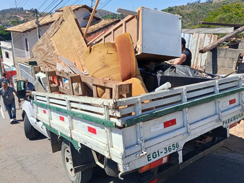 Saúde pública: Prefeitura coletou diversos materiais na prevenção à Dengue em três bairros da cidade