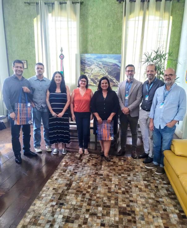 Gestores de Paraibuna reúnem-se com representantes da CEF para tratar de assuntos de interesse do município