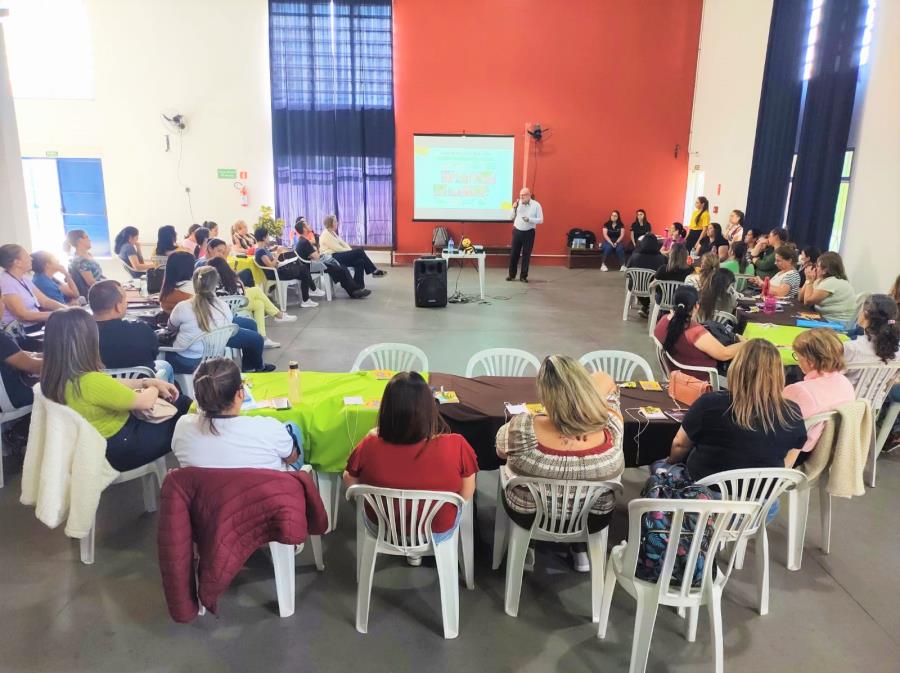 Programa ‘A União Faz a Vida’ do Sicredi capacita grupo de professores da Educação Infantil de Paraibuna