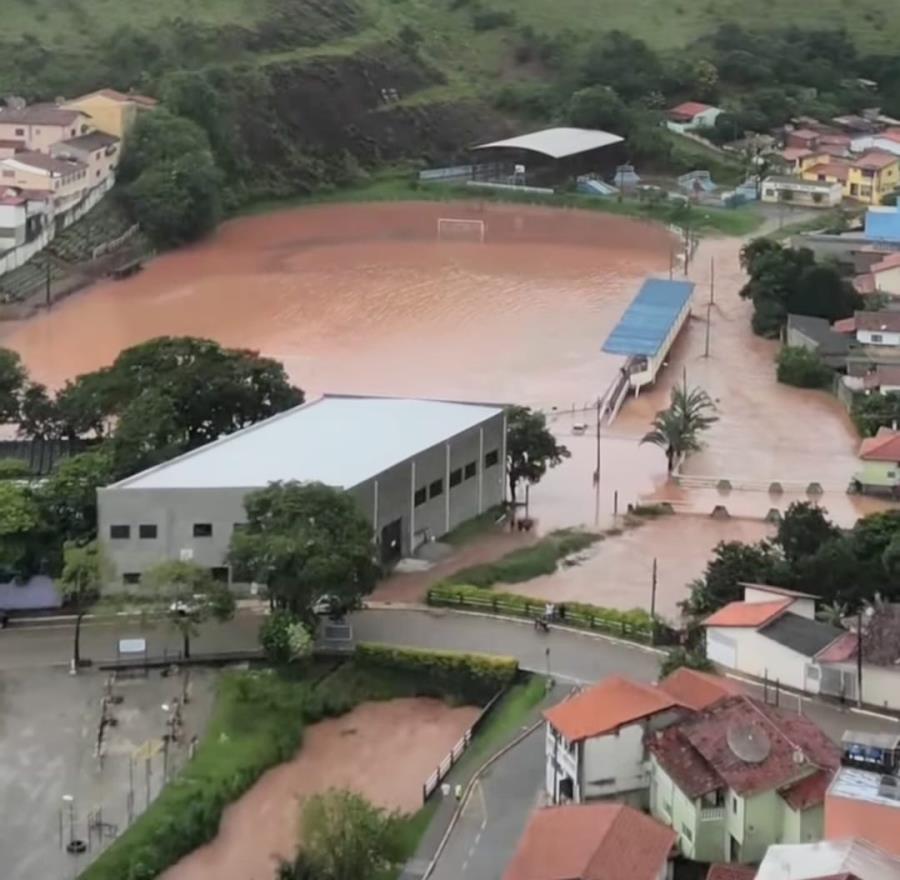 Prefeitura decreta situação de emergência em Paraibuna em decorrência da forte chuva que atingiu o município