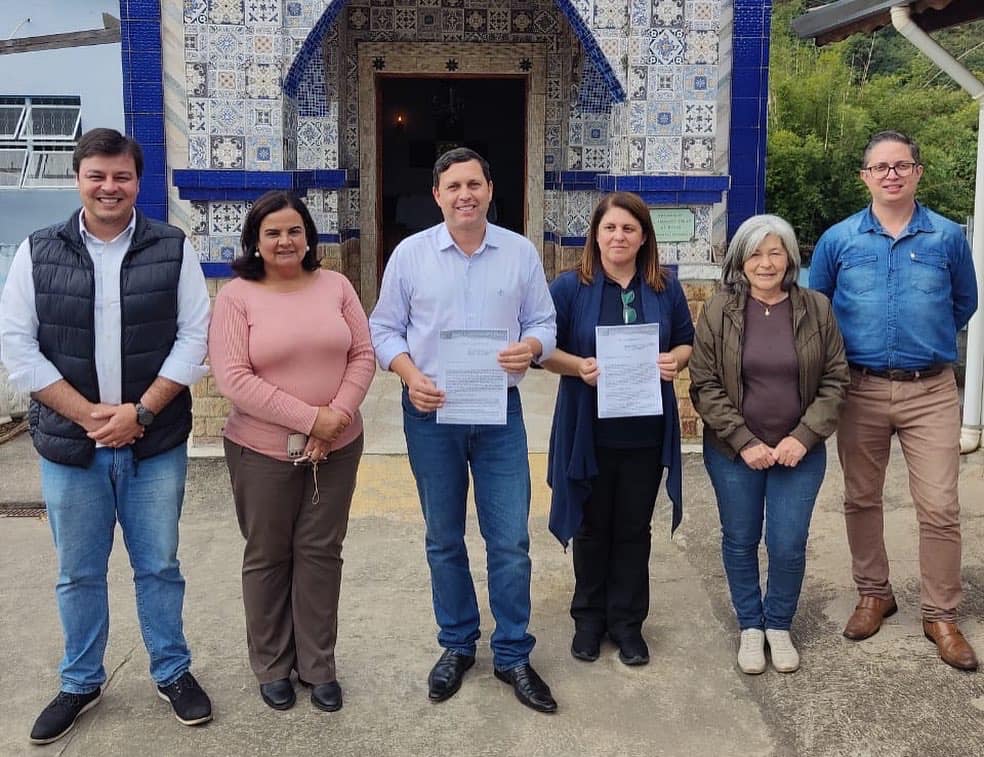 Governo Municipal renova parceria com Lar Vicentino de Idosos para repasse de recursos 