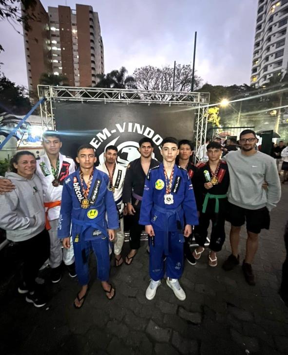 Atletas do IDHEM de Paraibuna conquistam excelentes resultados em campeonato nacional de Jiu-Jitsu