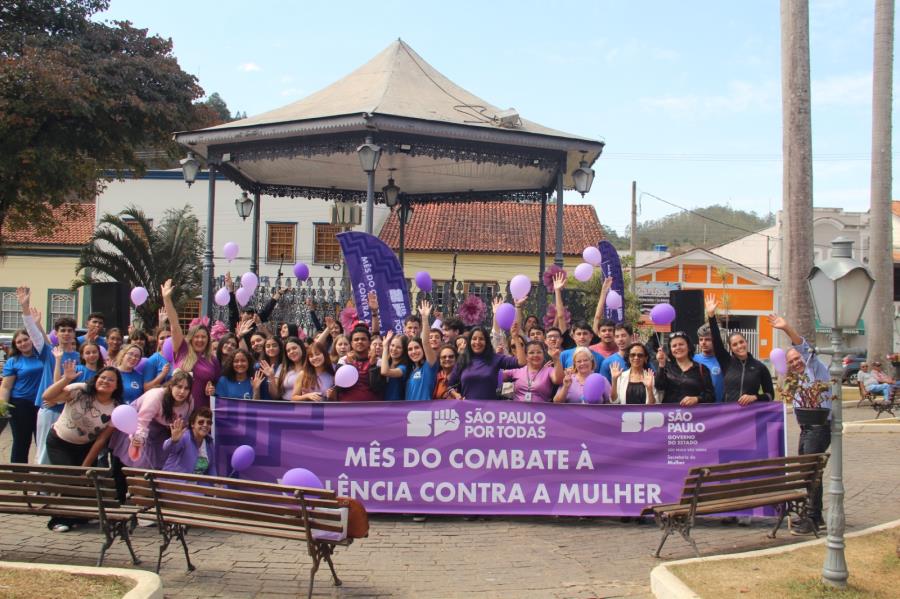 Paraibuna reforça combate à violência doméstica com ação de conscientização