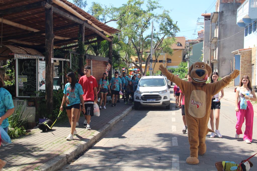 1ª “Cãominhada” de Paraibuna reforça cuidado e combate ao abandono de animais
