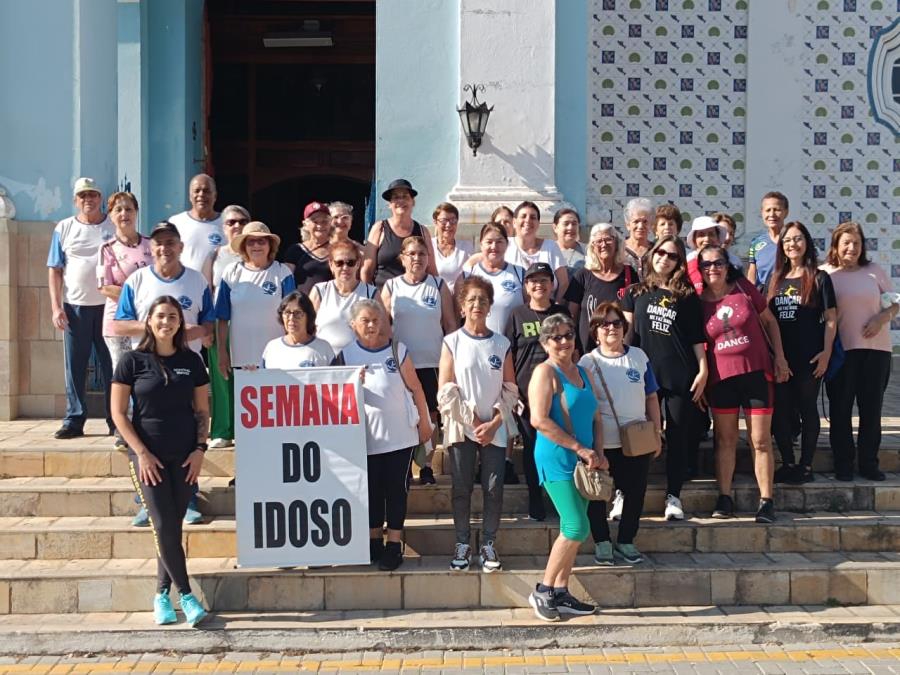 Mês da Pessoa Idosa tem início com caminhada, palestra e atividades culturais