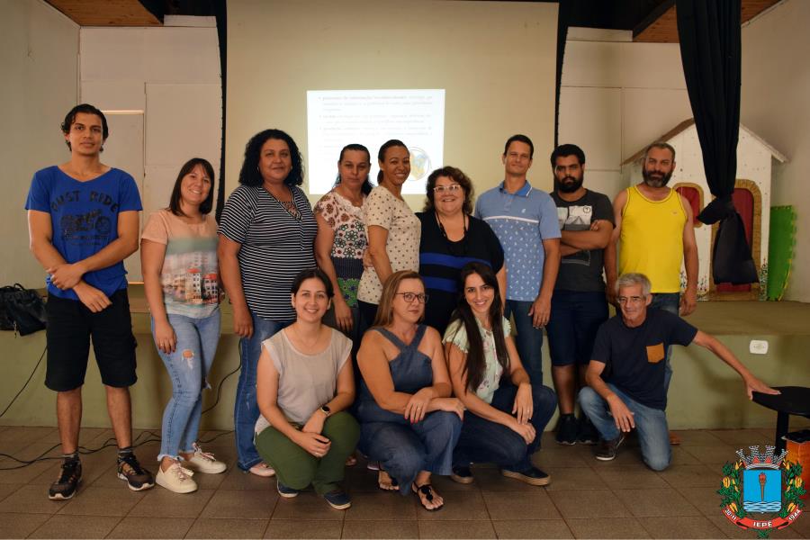 Funcionários da Casa da Criança recebem capacitação