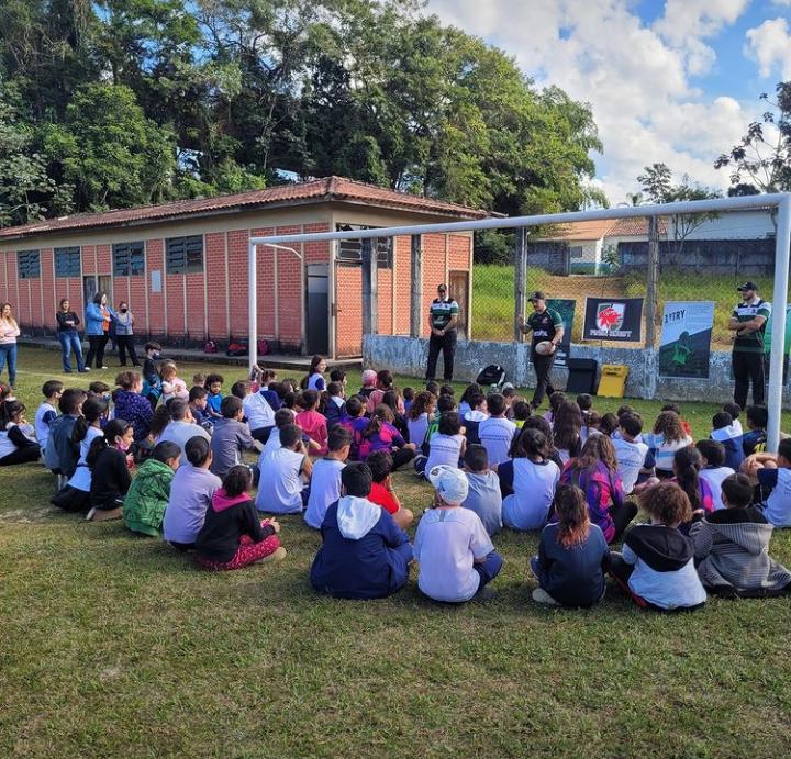 01/06 - Projeto 1° Try promove oficina de Rugby para alunos da ‘Orlando Pires’